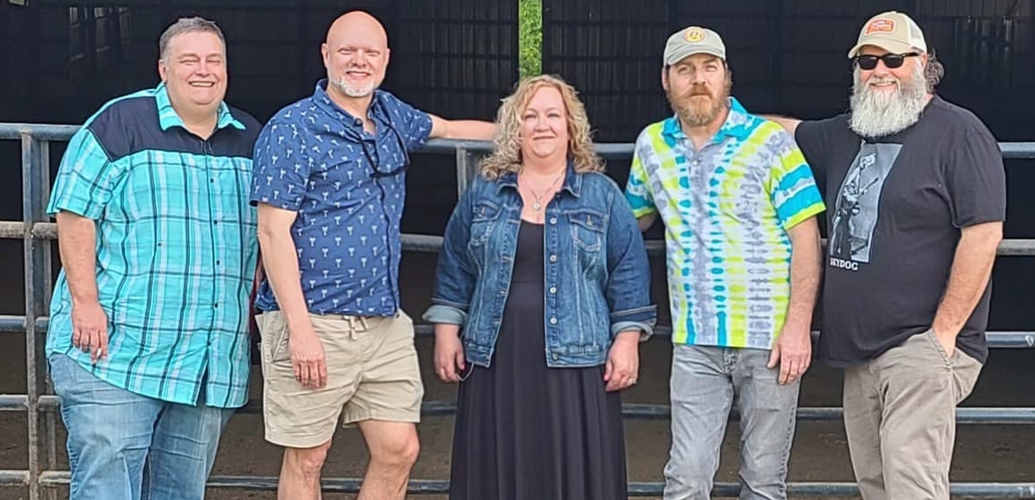 Picture of band Pass the Shine